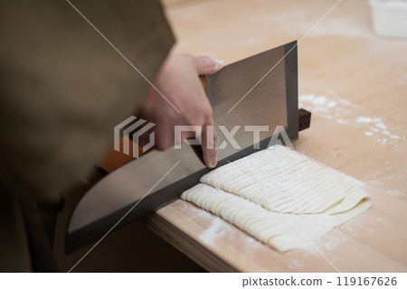 Handmade udon noodles, noodle cutting Handmade udon noodles, noodle cutting 119167626