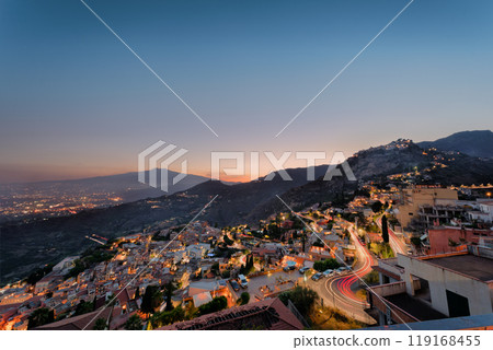 The evening lights illuminating the mountain town 119168455