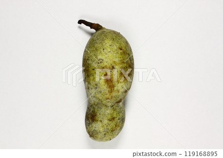 A ripe pawpaw ready to eat A ripe pawpaw ready to eat 119168895