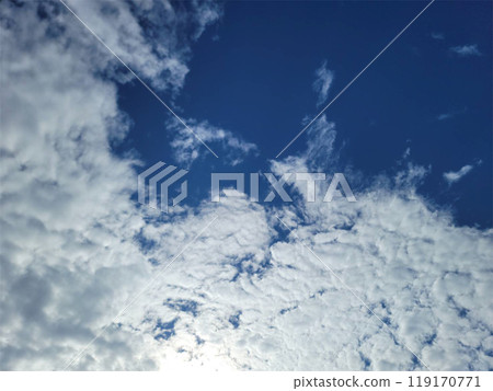 Blue sky and scale clouds Blue sky and scale clouds 119170771