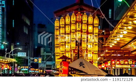 Gion Festival, Nagatobokko floats on Yoiyama Gion Festival, Nagatobokko floats on Yoiyama 119172129