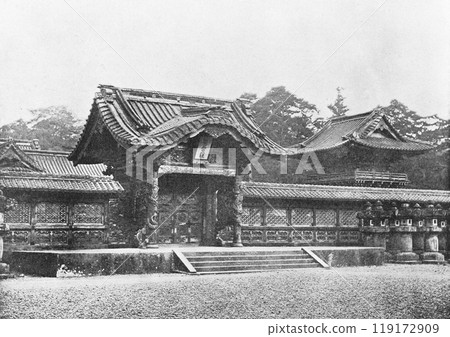 Japan in the Meiji Period: Zojoji Temple Mausoleum 119172909