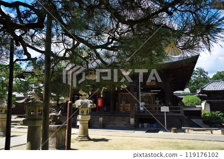 Summer Amanohashidate: Monjudo Hall of Chionji Temple Summer Amanohashidate: Monjudo Hall of Chionji Temple 119176102