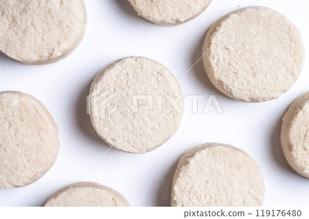 Christmas shortbread isolated on white background 119176480