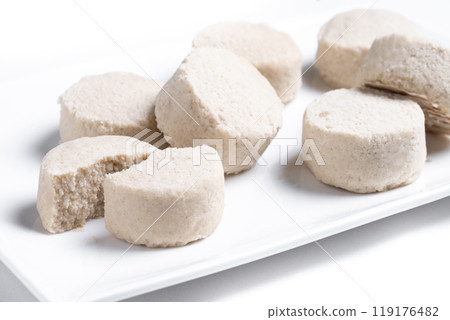 Christmas shortbread isolated on white background 119176482