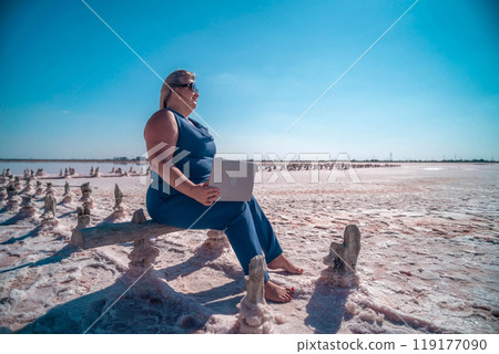 Woman Laptop Salt Flats Relaxation Woman Laptop Salt Flats Relaxation 119177090