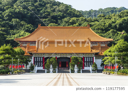 The architectural landscape of the National Revolutionary Martyrs' Shrine in Taipei, Taiwan. 119177595