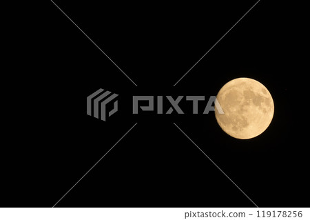 Moon Age: 13.7 August 13th Night 119178256