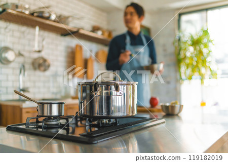 A man in the kitchen A man in the kitchen 119182019
