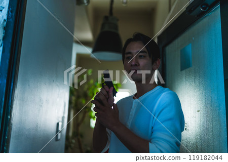 Male portrait　 119182044
