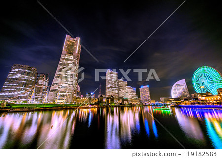 Yokohama cityscape in Japan in October. View of Yokohama Landmark Tower, Nippon Maru, houseboats, and the Minato Mirai area on the 11th Yokohama cityscape in Japan in October. View of Yokohama Landmark Tower, Nippon Maru, houseboats, and the Minato Mirai area on the 11th 119182583