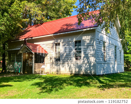 Hokkaido University Faculty of Agriculture Second Farm Office September 2024 Hokkaido University Faculty of Agriculture Second Farm Office September 2024 119182752