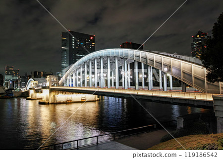 Tokyo / Kachidoki Bridge lit up at night Tokyo / Kachidoki Bridge lit up at night 119186542