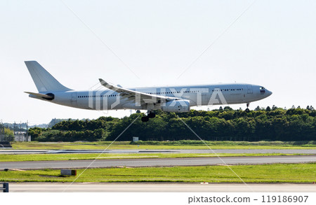 亞航 X A330 左進場 119186907