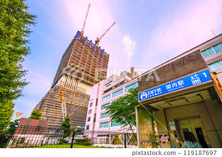 日本橫濱城市景觀,十月。期待地鐵關內站(出入口)及再開發等=2020年10月11日 日本橫濱城市景觀,十月。期待地鐵關內站(出入口)及再開發等=2020年10月11日 119187697