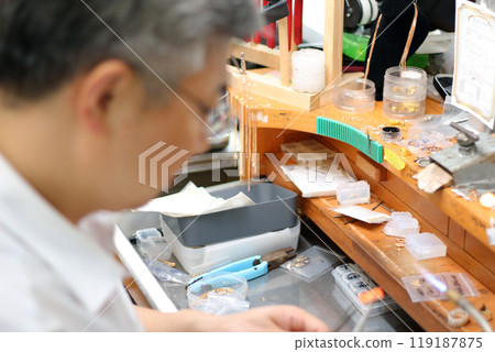 Gyeongsangnam-do, Jinju-si, Republic of Korea, October 11, 2024: Mr. Kim Myeong-su, the CEO of Jeonggeumgil Metalworking, is a person who lends gold to film companies. Gyeongsangnam-do, Jinju-si, Republic of Korea, October 11, 2024: Mr. Kim Myeong-su, the CEO of Jeonggeumgil Metalworking, is a person who lends gold to film companies. 119187875