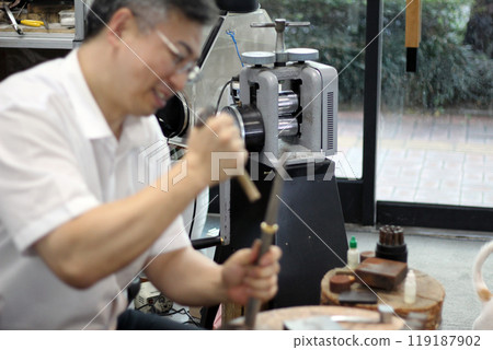 Gyeongsangnam-do, Jinju-si, Republic of Korea, October 11, 2024: Mr. Kim Myeong-su, the CEO of Jeonggeumgil Metalworking, is a person who lends gold to film companies. Gyeongsangnam-do, Jinju-si, Republic of Korea, October 11, 2024: Mr. Kim Myeong-su, the CEO of Jeonggeumgil Metalworking, is a person who lends gold to film companies. 119187902