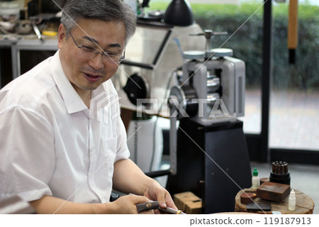 Gyeongsangnam-do, Jinju-si, Republic of Korea, October 11, 2024: Mr. Kim Myeong-su, the CEO of Jeonggeumgil Metalworking, is a person who lends gold to film companies. 119187913
