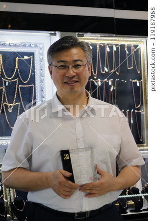 Gyeongsangnam-do, Jinju-si, Republic of Korea, October 11, 2024: Mr. Kim Myeong-su, the CEO of Jeonggeumgil Metalworking, is a person who lends gold to film companies. Gyeongsangnam-do, Jinju-si, Republic of Korea, October 11, 2024: Mr. Kim Myeong-su, the CEO of Jeonggeumgil Metalworking, is a person who lends gold to film companies. 119187968