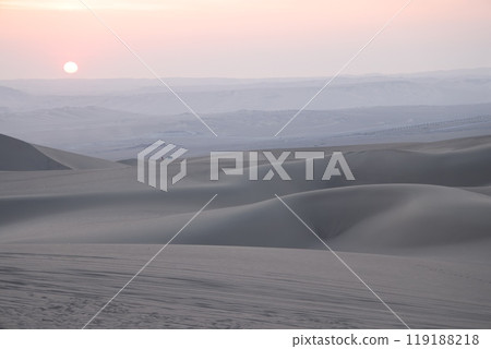 [Peru] Ica Desert and Sunset 119188218