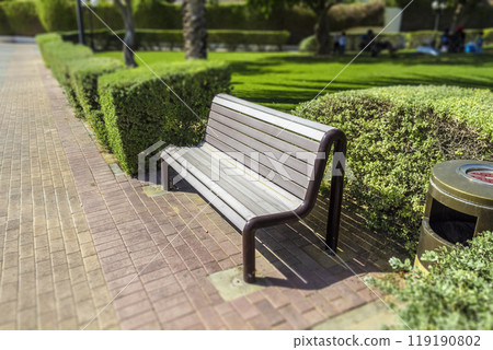Bench in the park Bench in the park 119190802