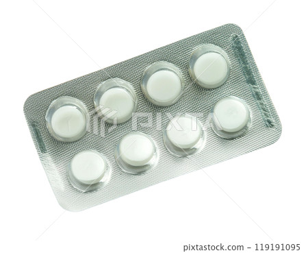 Blister pack of white tablets, white isolated background 119191095