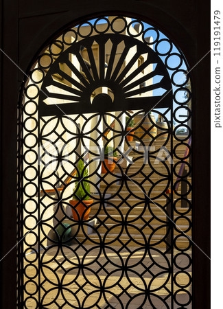 Architecture in the Arab style 119191479