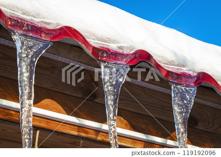 Icicles from the roof 119192096