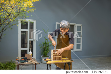 DIY woodworking for retirees. Woodworking projects for seniors. DIY woodworking for retirees. Woodworking projects for seniors. 119192150