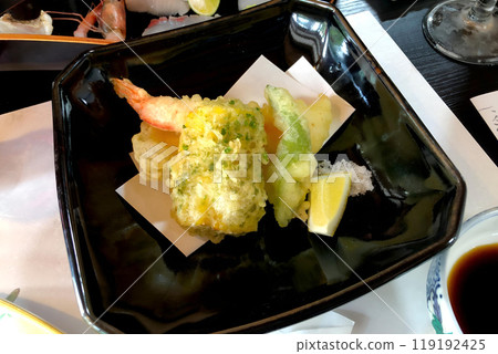 Tempura Japanese cuisine 119192425