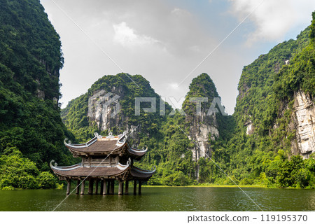 nature, natural, naturally 119195370