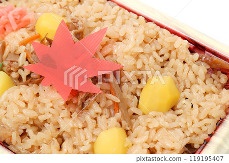 米, 煮熟的米飯, 釜飯, 日本料理, 小菜, 食品, 塑膠容器, 便當, 日本料理, 米, 日本料理, 米 119195407