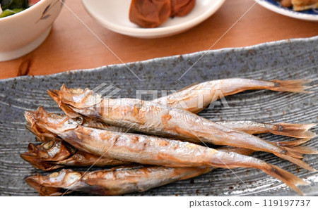 早餐吃Shishamo 119197737