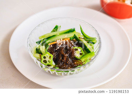 夏季蔬菜海蘊沙拉 夏季蔬菜海蘊沙拉 119198153