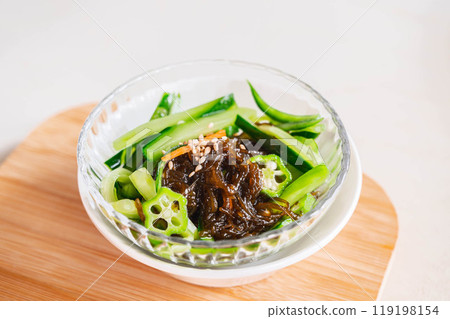 夏季蔬菜海蘊沙拉 夏季蔬菜海蘊沙拉 119198154