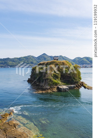 Noshima on the Setouchi Shimanami Kaido: Remains of the Murakami pirate castle Noshima on the Setouchi Shimanami Kaido: Remains of the Murakami pirate castle 119199932