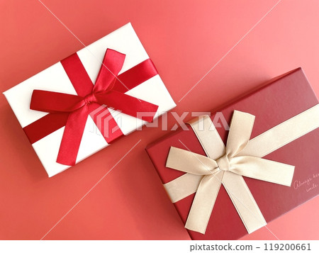 Two gift boxes lined up 119200661