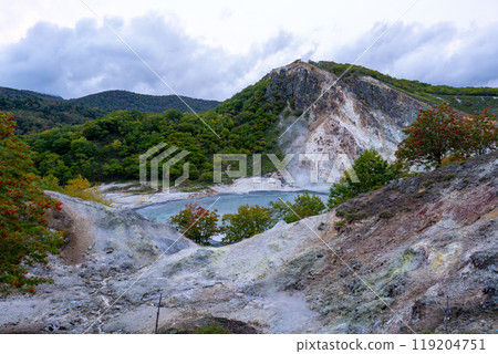 Scenery of Oyunuma, Noboribetsu Onsen, Hokkaido 119204751