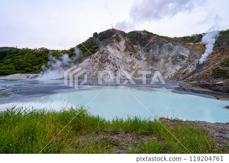 北海道登別溫泉大湯沼風景 北海道登別溫泉大湯沼風景 119204761