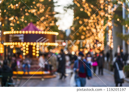 東京車站/丸之內中通的照明（模糊）[東京都千代田區] 119205197