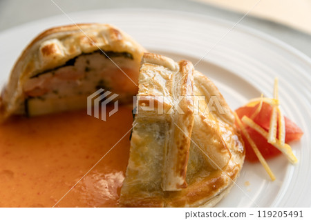 法式料理「Presqu'ile」蝦餅捲佐白奶油醬 119205491