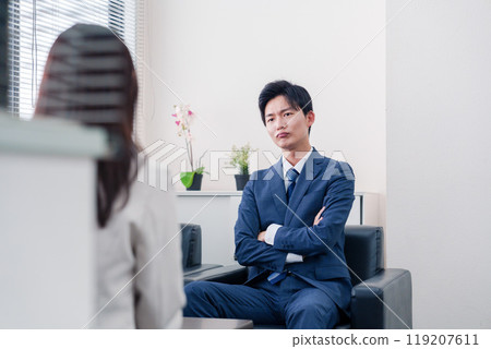 A salesman who becomes arrogant after negotiations break down 119207611