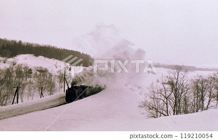 1971 Climbing the Snow Pass D51 Hakodate Main Line Kami-Mena Hokkaido 119210054