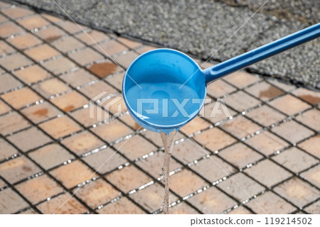 引人注目的水 引人注目的水 119214502