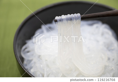 白瀑布 119216708