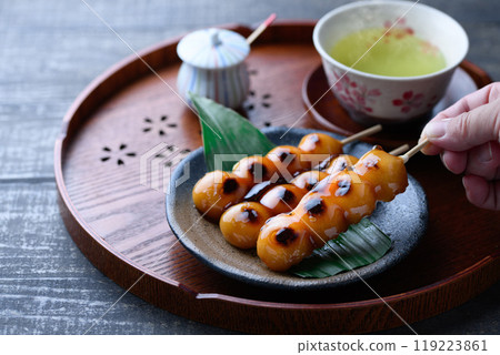 Japanese sweets: Mitarashi dango Japanese sweets: Mitarashi dango 119223861