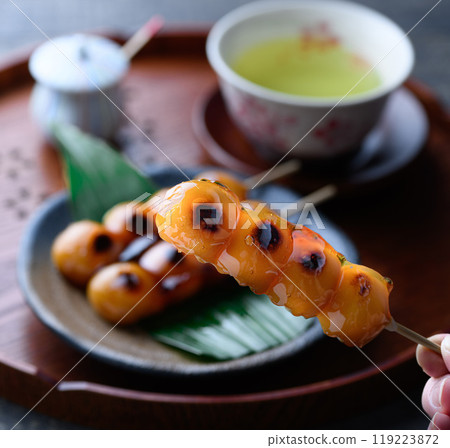 日式甜點禦手洗團子 日式甜點禦手洗團子 119223872