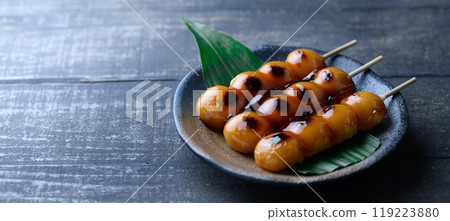 Japanese sweets: Mitarashi dango 119223880