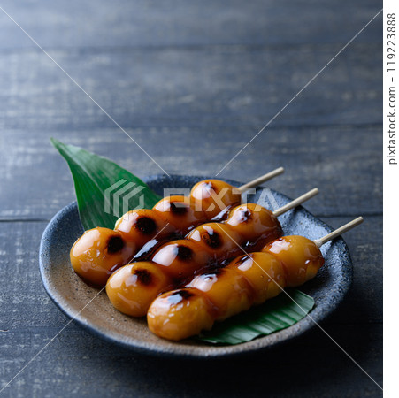 日式甜點禦手洗團子 119223888