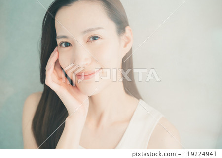 Skin care for women in their 30's 119224941